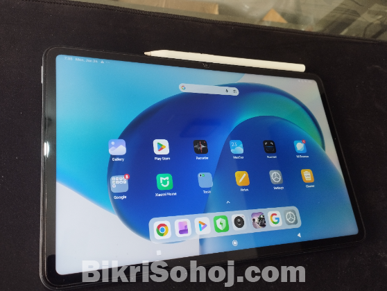 Xiaomi Mi Pad 6 8/256 with accessories